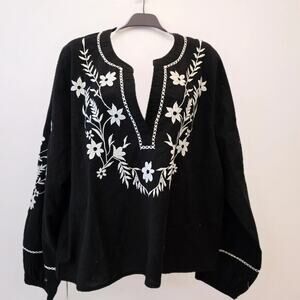 NWOT Joie Flax Blend Black Top Embroidered Floral. Cotton Blend. Ret $248